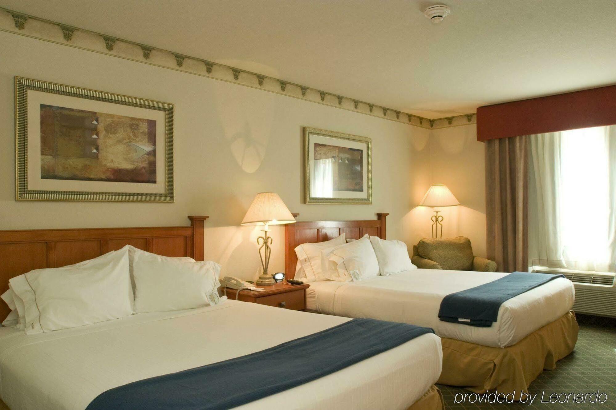 Holiday Inn Express & Suites - Pharr By Ihg Экстерьер фото