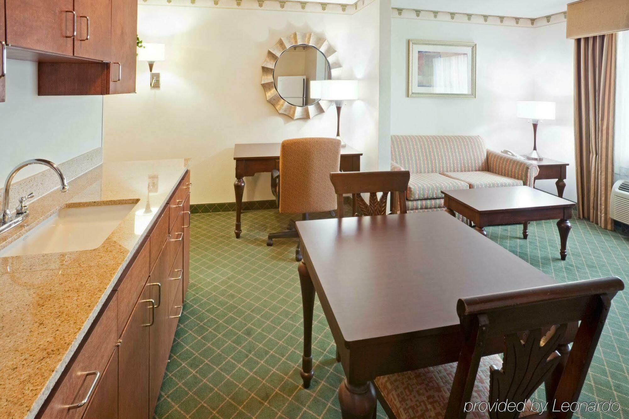 Holiday Inn Express & Suites - Pharr By Ihg Экстерьер фото