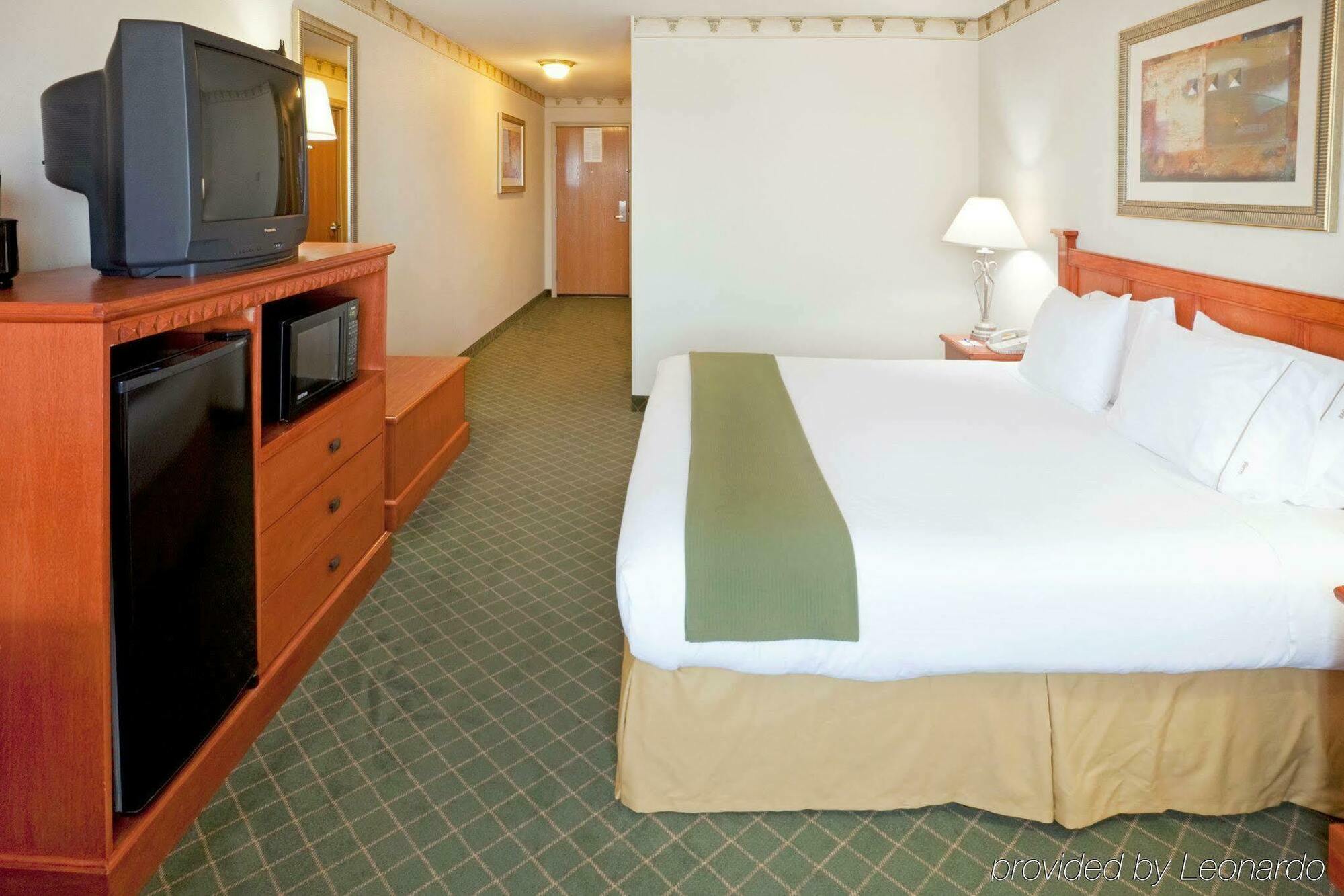 Holiday Inn Express & Suites - Pharr By Ihg Экстерьер фото