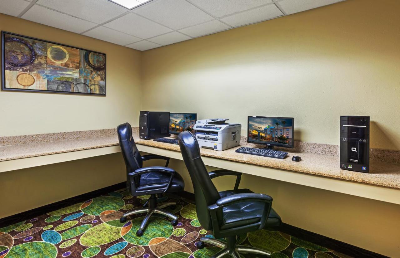 Holiday Inn Express & Suites - Pharr By Ihg Экстерьер фото